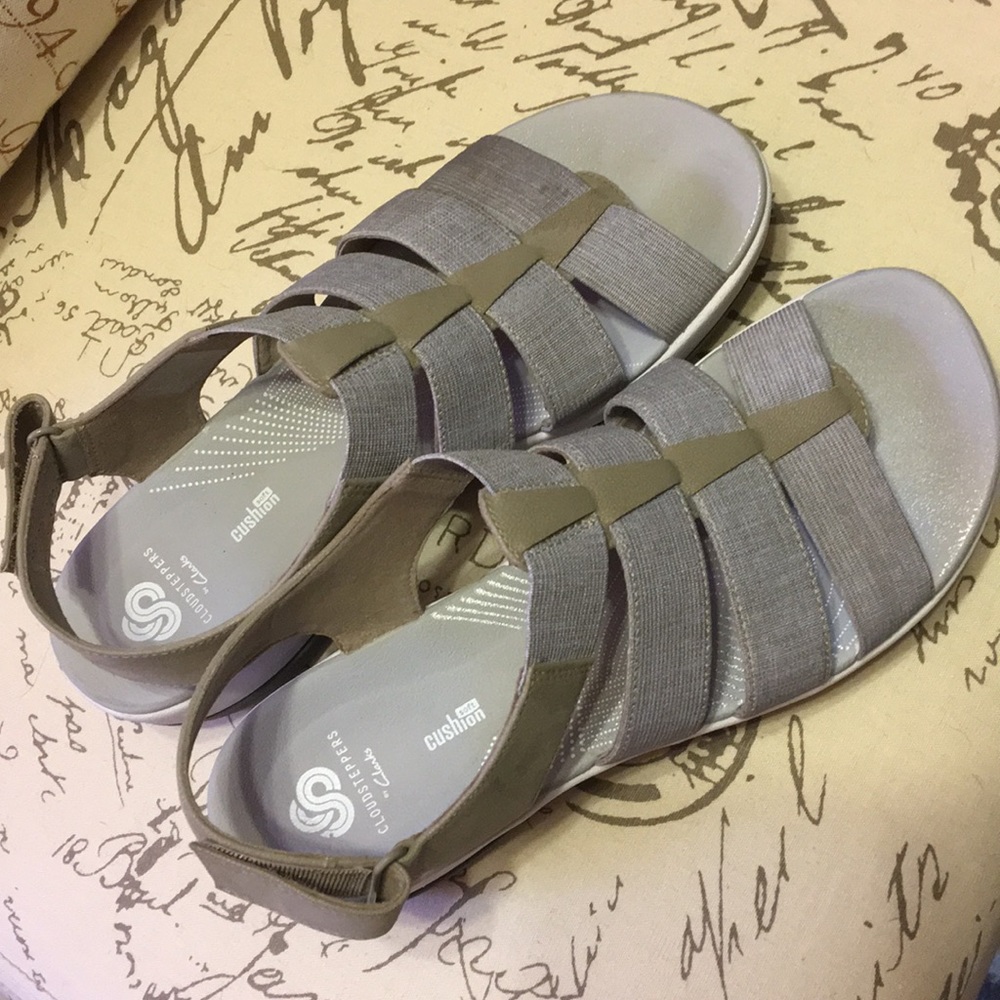 Clark’s Cloudsteppers sandals